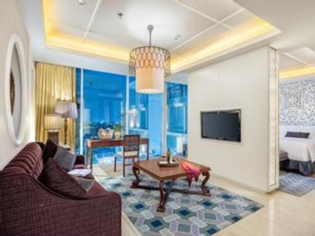 Artotel Suites Bianti Yogyakarta Exterior photo